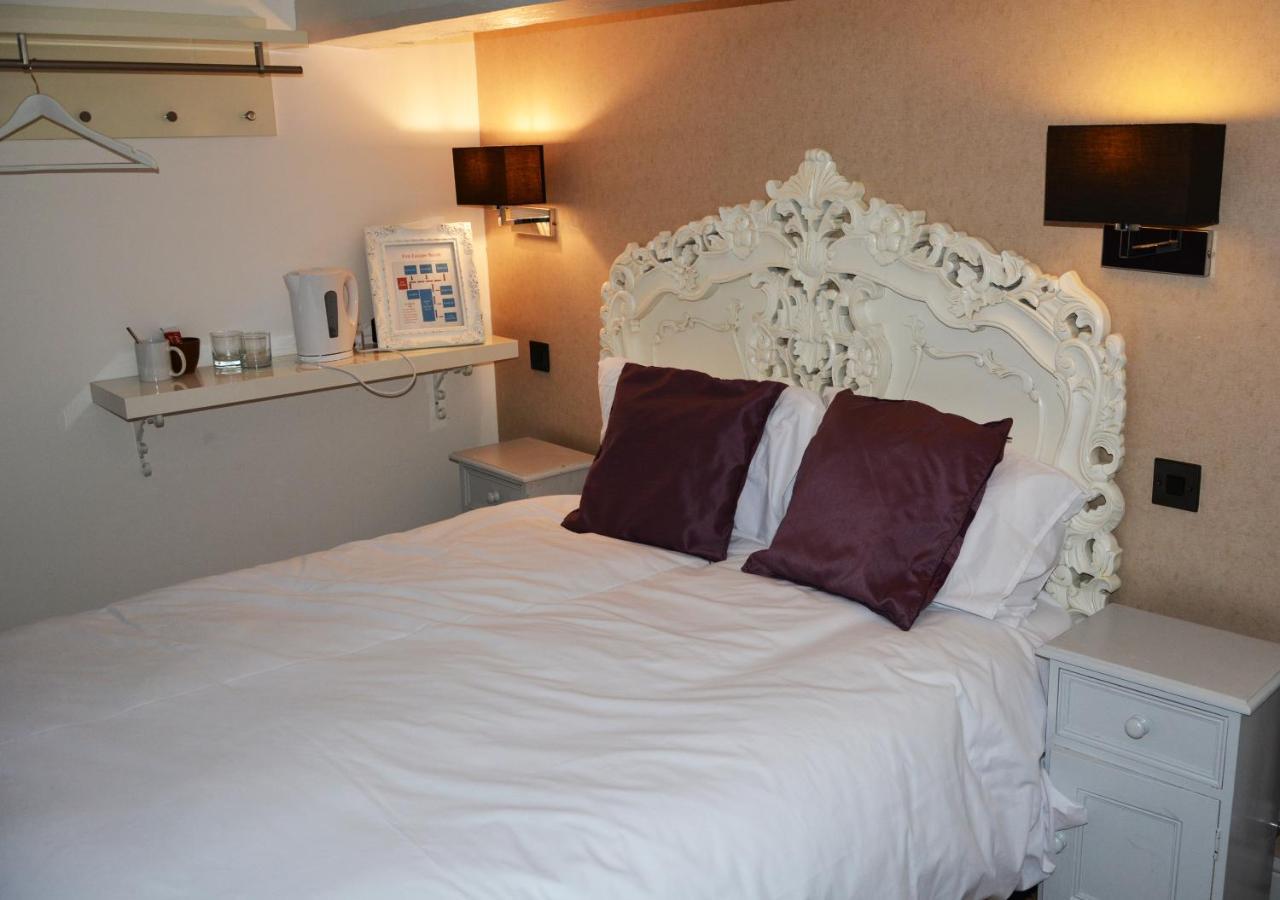 The Bell Shifnal Hotel Eksteriør billede